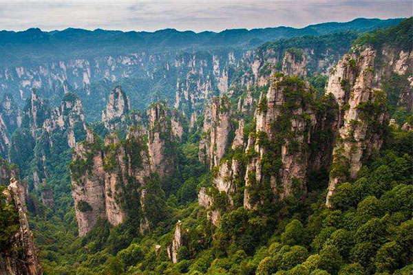 湖南旅游十大必去景區(qū)，湖南有哪些旅游景點(diǎn)好玩的地方